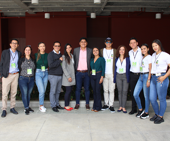 Académicos de UNIMINUTO en RREDSI en Caldas Grupo de académicos presentes en actividad de investigación de RREDSI en Caldas