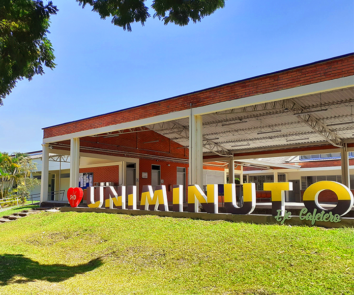 Condiciones Institucionales para UNIMINUTO Pereira Letrero gigante UNIMINUTO ubicado en el campus Rafael García Herreros en Pererira.