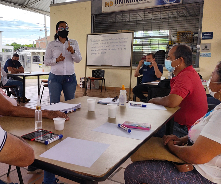Conociendo las realidades de las comunidades en Girardot Taller con líderes Comunales