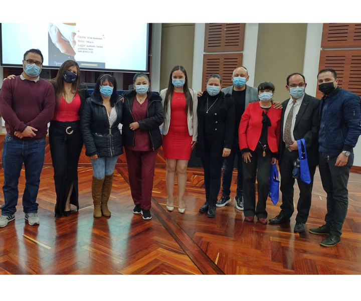 Café de la Tarde de la Oficina de Egresados El Centro Regional Pasto con sus egresados en el Café de la Tarde