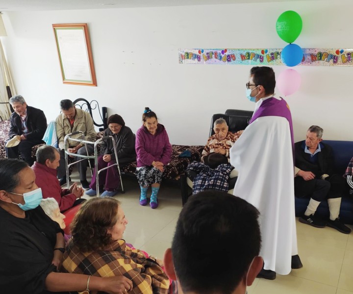 Jornada de voluntariado Centro Regional Zipaquirá con el programa ALÓ JESUCRISTO Jornada de voluntariado Centro Regional Zipaquirá con el programa ALÓ JESUCRISTO