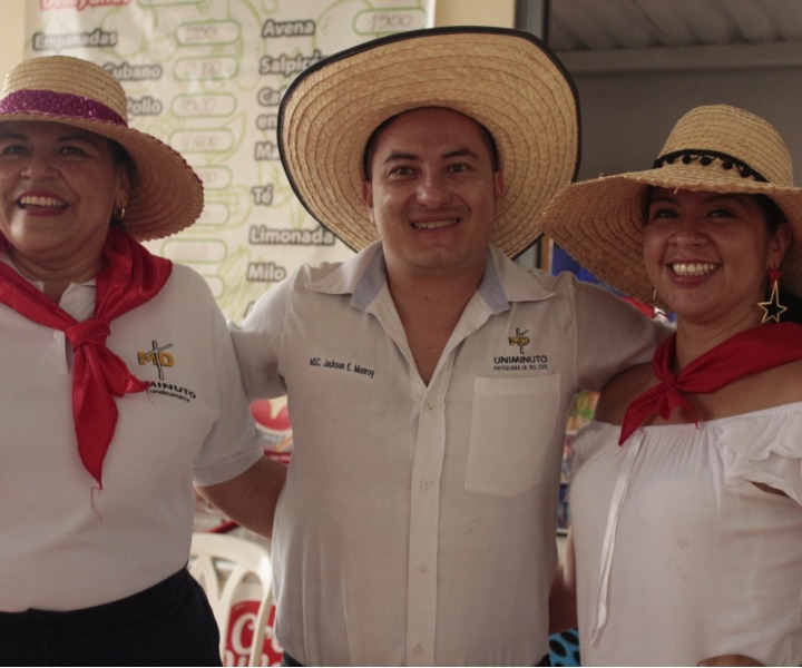 Así se vivió la celebración de San Pedro y San Juan en UNIMNUTO Girardot Isabel Ospina, Jackson Monroy, Mónica Zarta