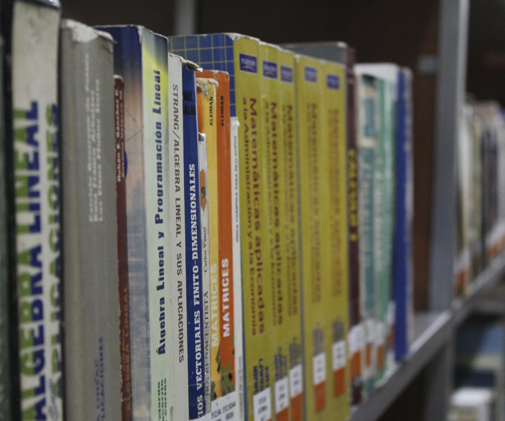 Participación de docentes, fue incluida en libro "Historias de mi barrio Itagüí 2021" Libros de la biblioteca UNIMINUTO