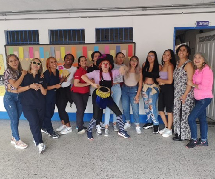 Con voz activa, se llevó a cabo la primera juntanza de mujeres 13 estudiantes de UNIMINUTO Centro Regional Aburrá Sur en las actividades lúdicas de la juntanza