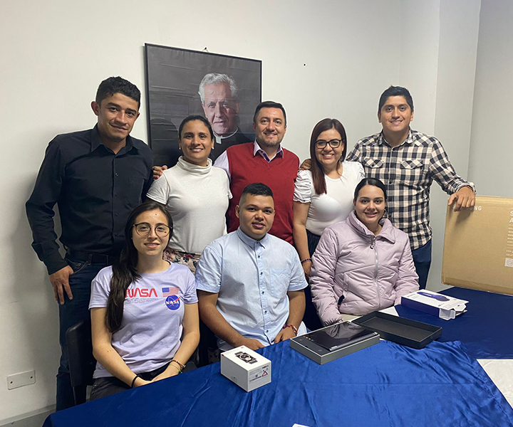 Estudiantes del Eje Cafetero destacados en simulacro Saber Pro 2022 Premios-simulacro-saber-pro-2022.jpg