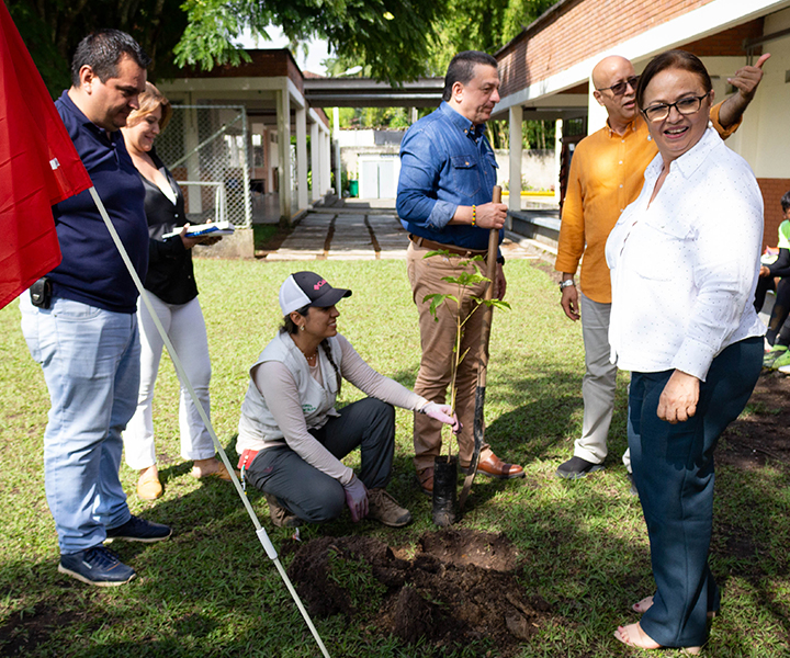 Alianza en pro de la conservación ambiental en sede Pereira Alianza-con-carder.jpg