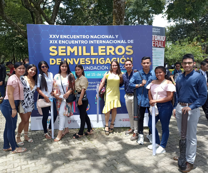 Estudiantes_Semilleros_Investigación Estudiantes_Semilleros_Investigación