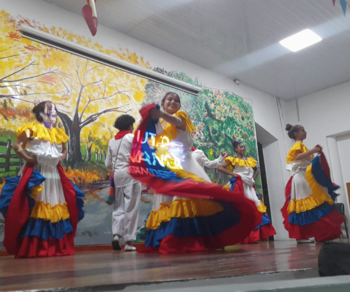 Baile durante la semana UNIMINUTO Baile durante la semana UNIMINUTO