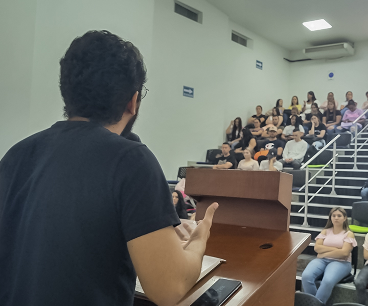 Diálogo de fe y razón con estudiantes y colaboradores en Lección Inaugural de Pereira Lectio-inauguralis.jpg