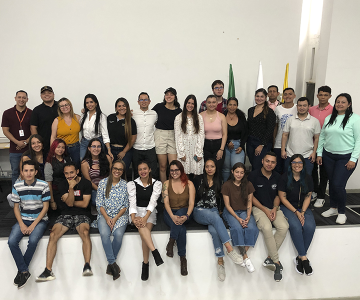 Nuevas herramientas de investigación para los estudiantes Semilleristas en Pereira Taller-teórico.jpg