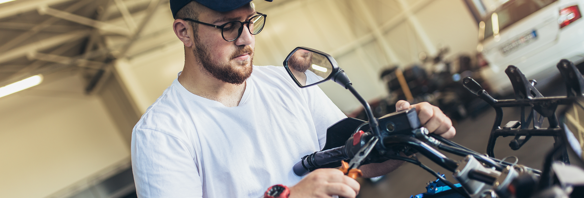 Técnico_Laboral_por_Competencias_en_Mantenimiento_de_Motos_UNIMINUTO