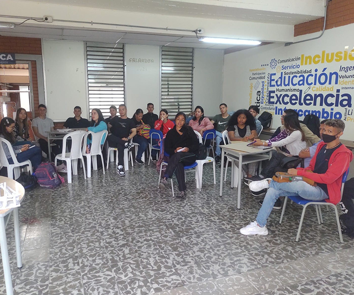 Inicio de Verano de Investigación en el Eje Cafetero Verano-investigación.jpg