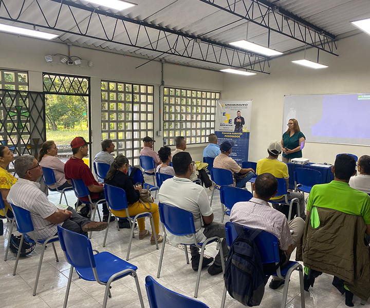 Lanzamiento de Ingeniería Agroecológica en Cartago agroecología-cartago.jpg