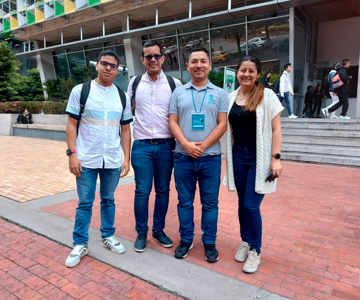 Docentes y estudiante de UNIMINUTO Suroccidente en las instalaciones de la Universidad EAN. Docentes y estudiante de UNIMINUTO Suroccidente en las instalaciones de la Universidad EAN.