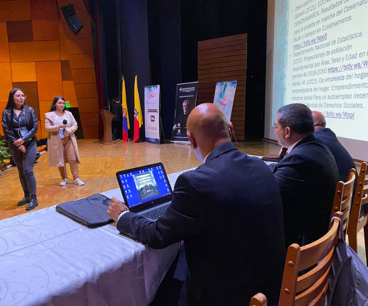 Estudiantes y docentes UNIMINUTO, ponentes en el III Congreso Internacional de Responsabilidad Social Estudiantes y docentes UNIMINUTO, ponentes en el III Congreso Internacional de Responsabilidad Social