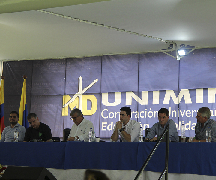 En un conversatorio, candidatos a la Gobernación de Antioquia compartieron sus ideas con la comunidad educativa en UNIMINUTO Seccional Antioquia - Chocó. Candidatos a la gobernación de Antioquia
