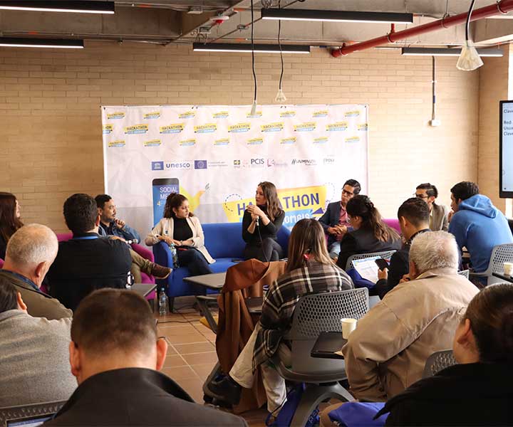 Con éxito se desarrolló la hackathon SM4P Colombia en busca de reducir la desinformación mediática Con éxito se desarrolló la hackathon SM4P Colombia en busca de reducir la desinformación mediática