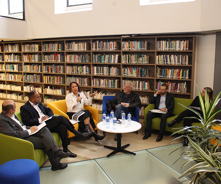 La Semana de la Filosofía se tomó UNIMINUTO Directivos invitados dialogando en el CRAII