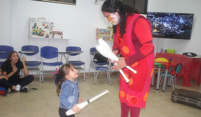 Actividad: Circo, lanzamiento UNIMINUTO KIDS