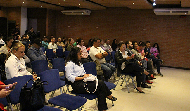 Personal que asistió al simposio de turismo. 