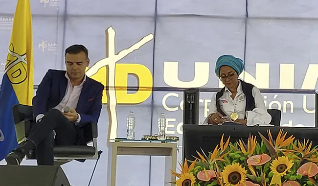 Como espacio para fortalecer la democracia se desarrolló, el Debate Vicepresidencial