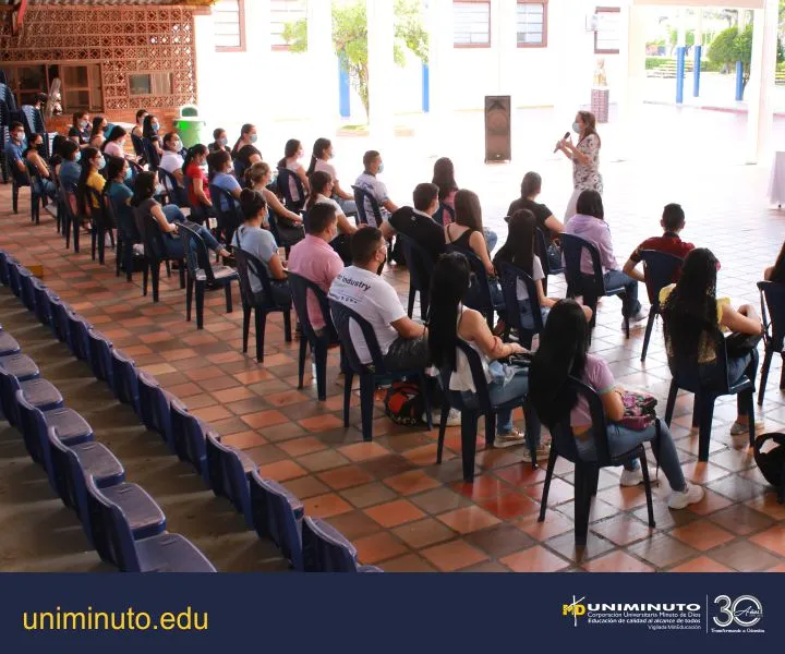 Le damos la bienvenida a nuestros nuevos estudiantes 