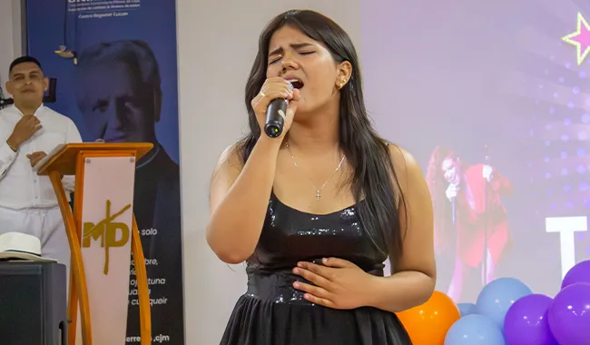 Estudiante Kiara Nicole castellanos García del programa de Psicología 