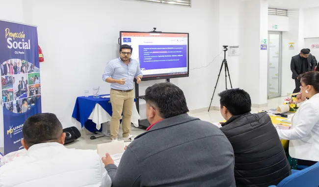 Cada participante de este encuentro recibió información vital de los procesos de formación y acompañamiento de UNIMINUTO