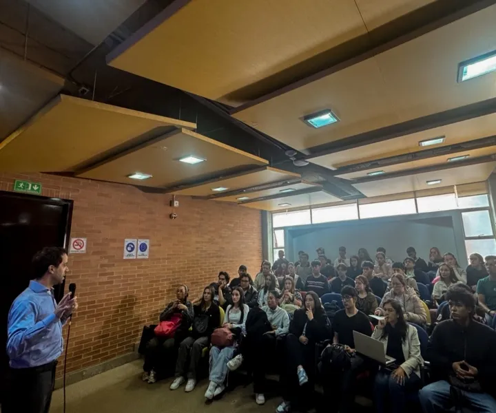 UNIMINUTO fortaleció los lazos con Coursera