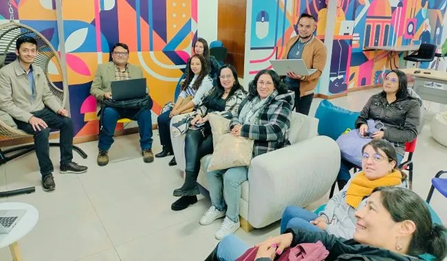 Profesores de UNIMINUTO en aula de clase