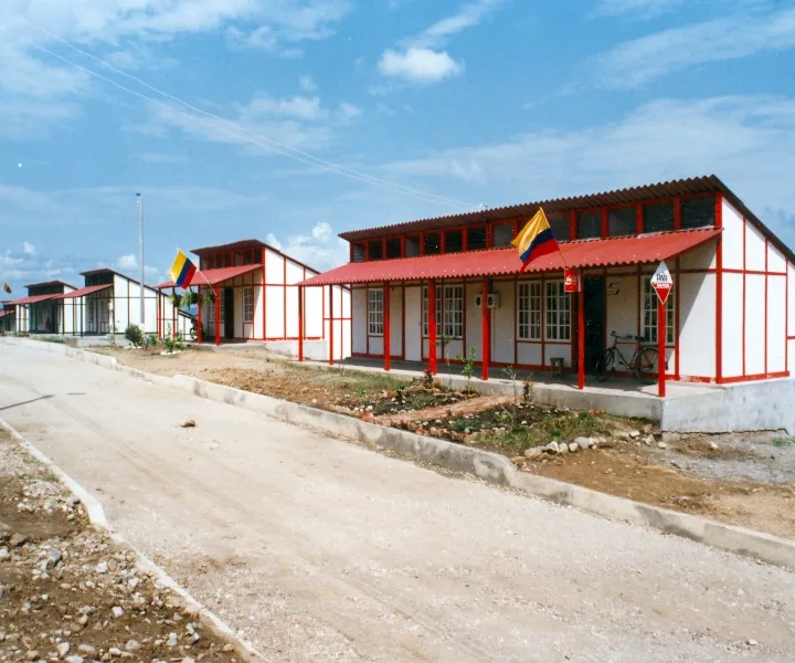 casas ayuda a damnificados de Armero que entregó el Minuto de Dios
