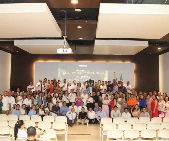 Conmemoración de los 25 años Centro Universitario Girardot