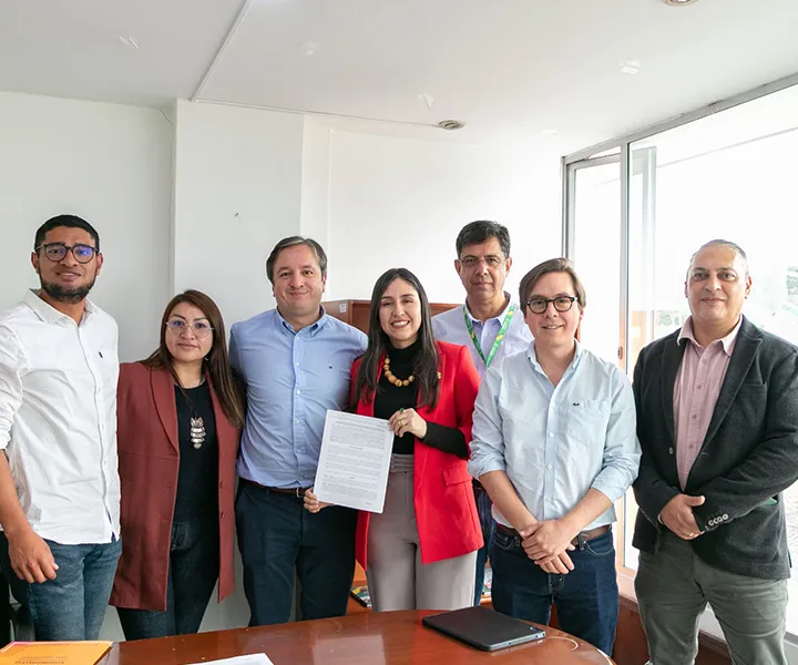La firma del convenio con la Gobernación beneficiará a jóvenes de Nariño
