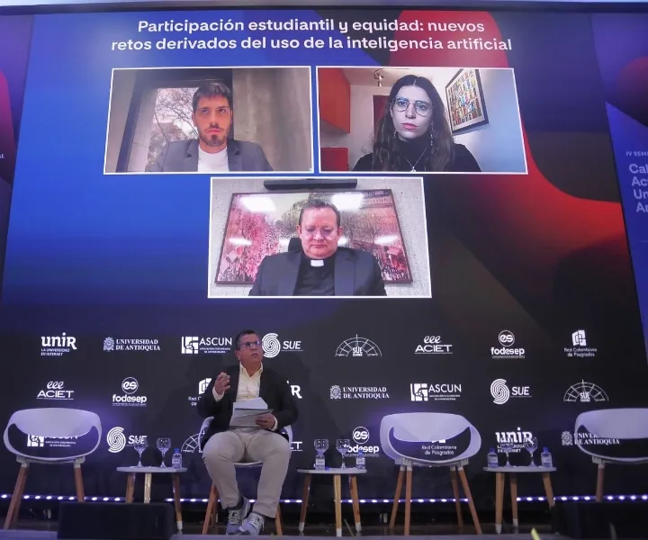 IV Seminario Internacional Iberoamericano sobre Calidad y Acreditación Universitaria en América Latina, organizado por la Universidad Internacional de La Rioja
