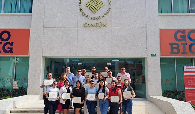 Entrega de certificación Internacional “Management en los Negocios” 