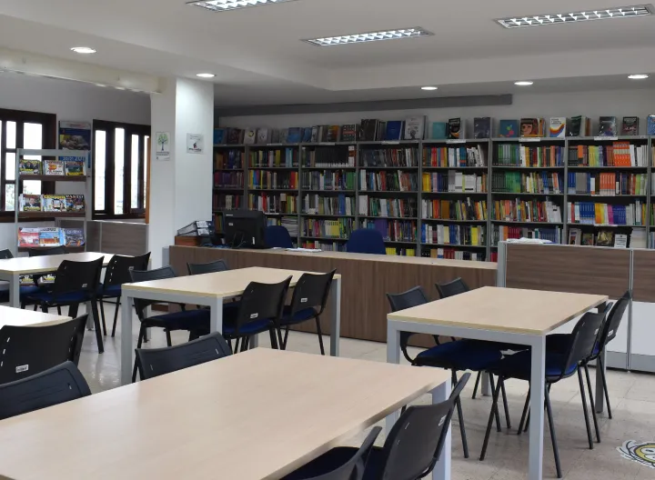 Espacio de Biblioteca Sede San Fernando Cali
