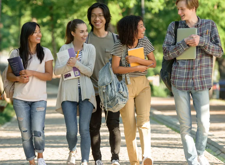 Grupo de jóvenes estudiantes Universitarios Por Cristo en UNIMINUTO Buga