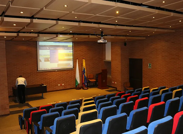 Aulas virtuales: el reto docente en la nueva era educativa 