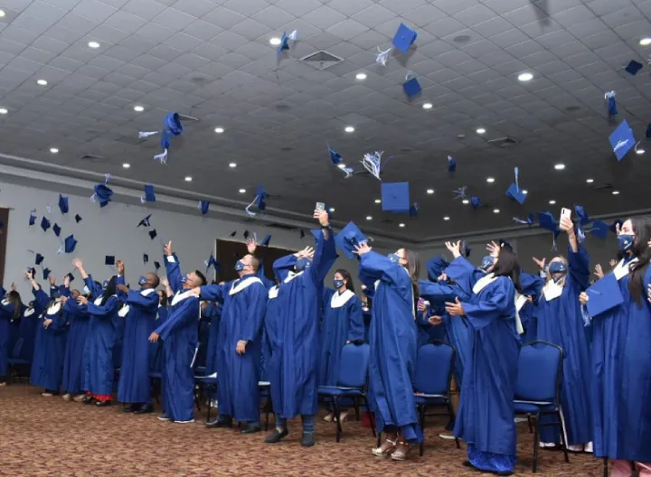 Graduandos del 2021-2 de UNIMINUTO Suroccidente