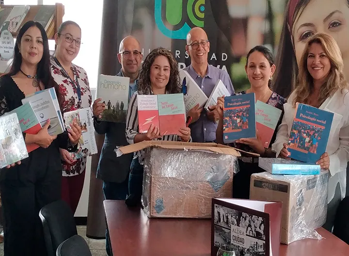 Donación-de-libros.jpg