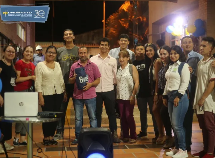 Premiación a los ganadores de la Feria de Investigación Formativa