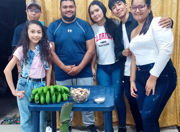jovenes-desarrollan-iniciativa-de-alimentacion-sostenible.jpg