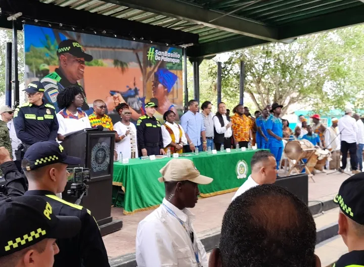 Foto del evento al que asistieron repreentantes del gobierno nacional