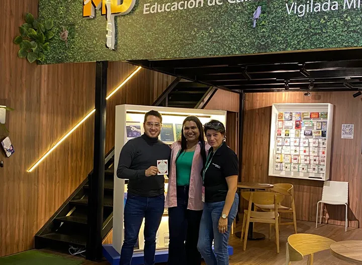 Exposición del libro