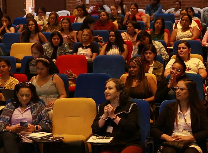 asistentes a las presentaciones de los proyectos investigativos