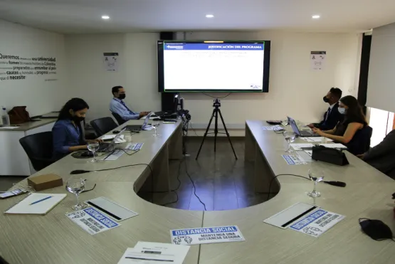 Visita de Pares evalúa nueva Licenciatura en Educación Física, Recreación y Deportes