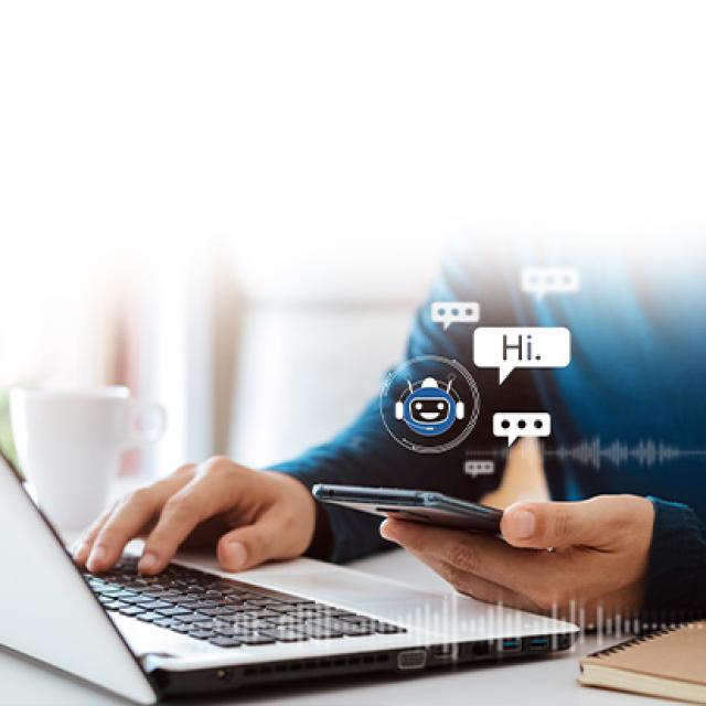 manos-computador-íconos-tecnología