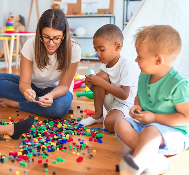 Especialización en juego y desarrollo socioemocional