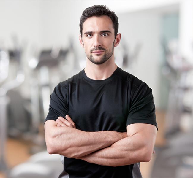 entrenador-deportivo-gimnasio.jpg